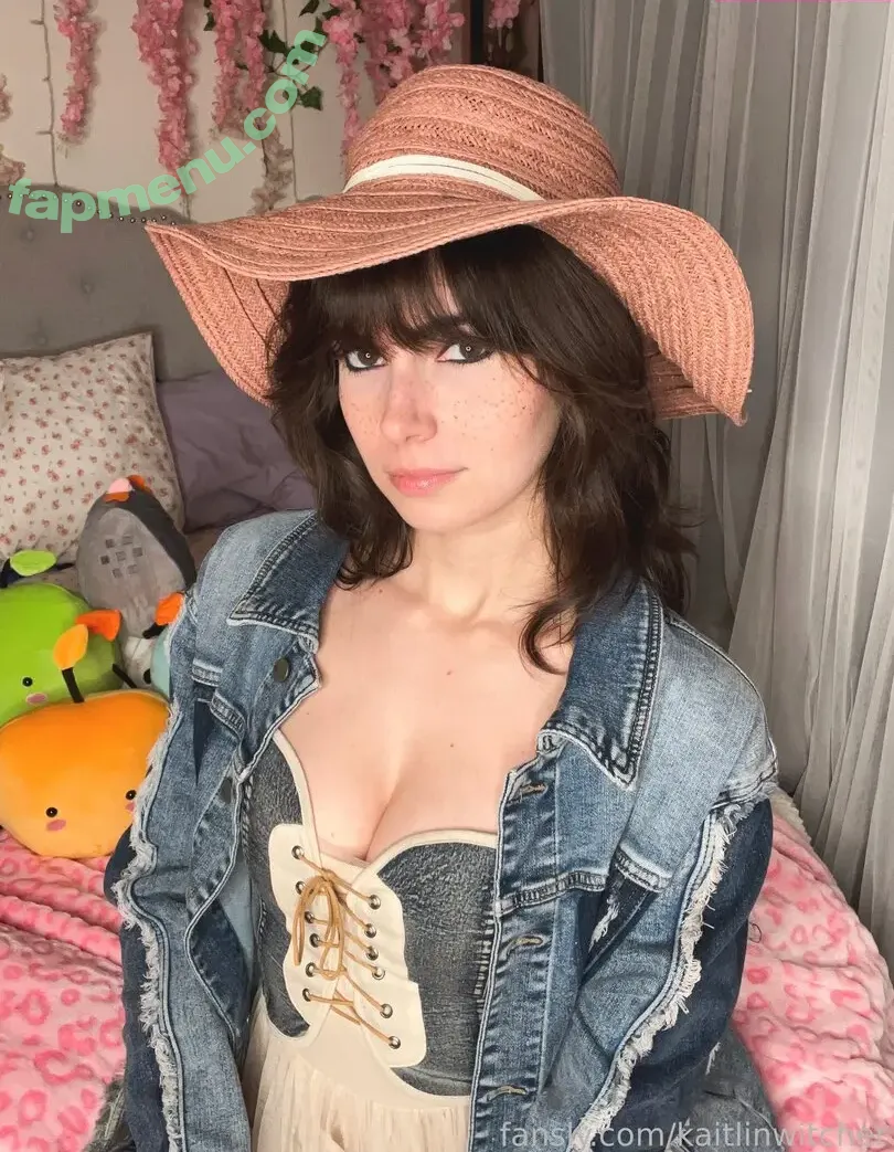 Kaitlin Witcher nude photo #1586 (KaitlinWitcher / piddleass)