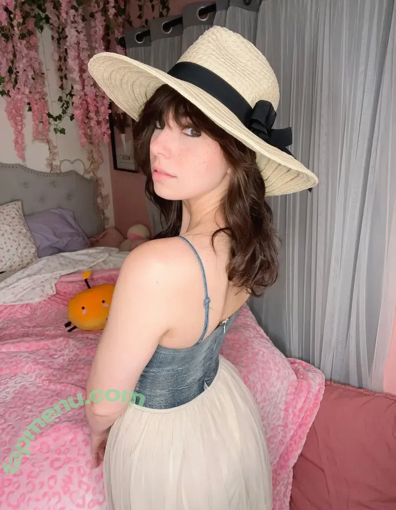 Kaitlin Witcher nude photo #1599 (KaitlinWitcher / Piddleass)