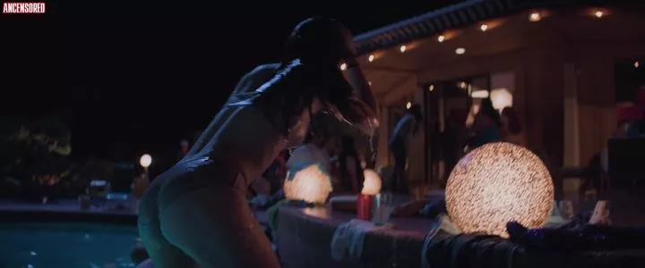 Kaitlyn Dever / KaitlynDever nude photo #0014