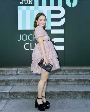 Kaitlyn Dever / KaitlynDever nude photo #0063