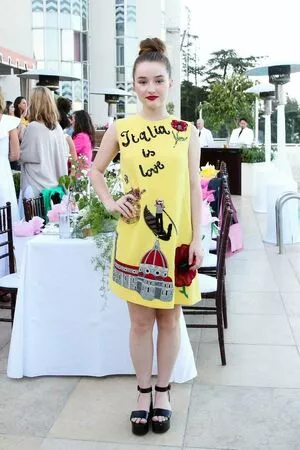 Kaitlyn Dever / KaitlynDever nude photo #0072