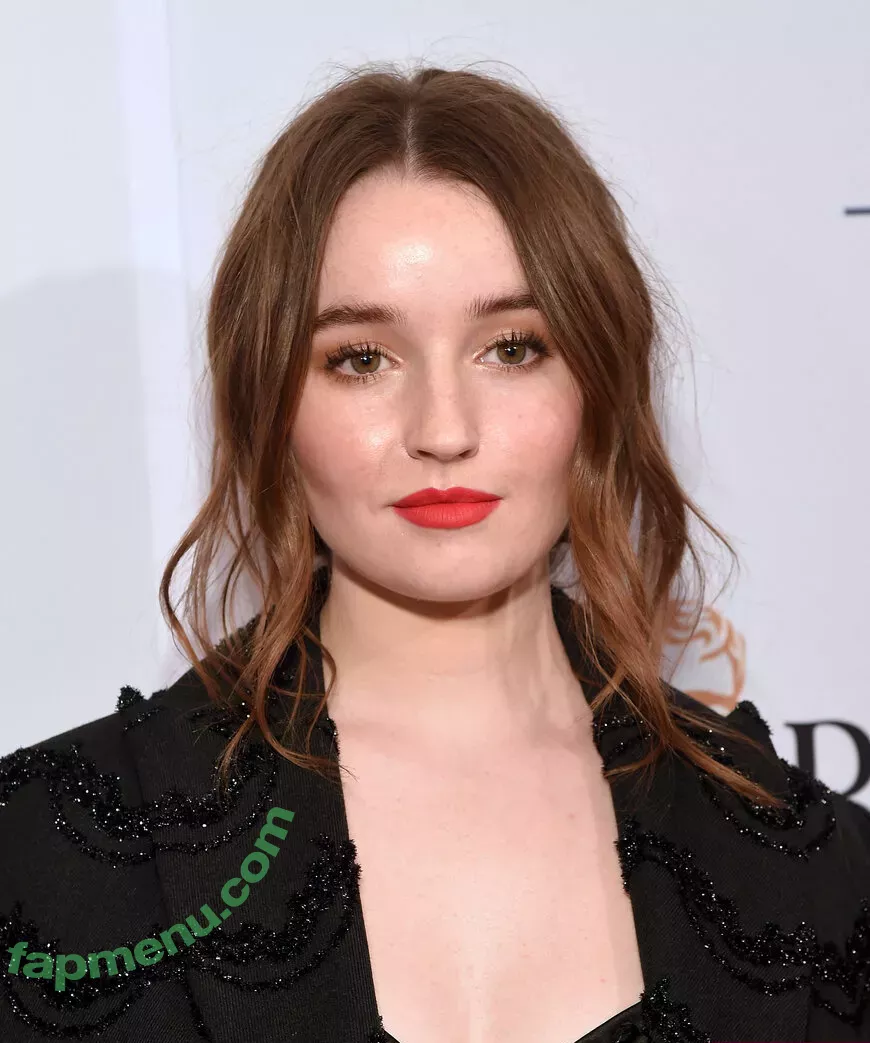 Kaitlyn Dever OnlyFans Leak: Nude photo #