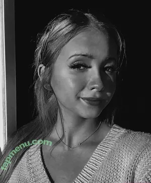 kaitlyn_summerr / kaitlynroseb nude photo #0014