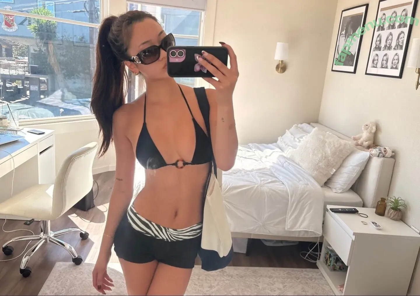 kaitlynhan nude photo #0192 (kaitlynherman)