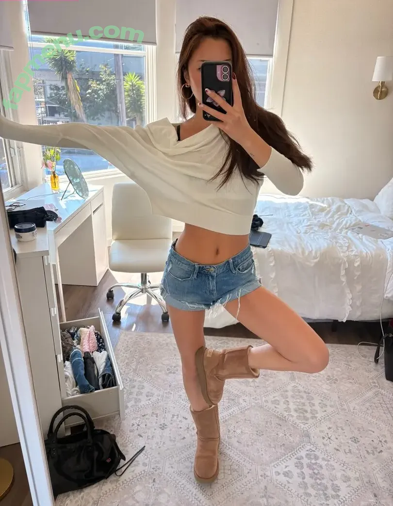 kaitlynhan nude photo #0204 (kaitlynherman)