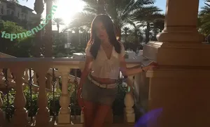 Kaitlynn Rhenea Asmr / kaitlynnrhenea nude photo #0041