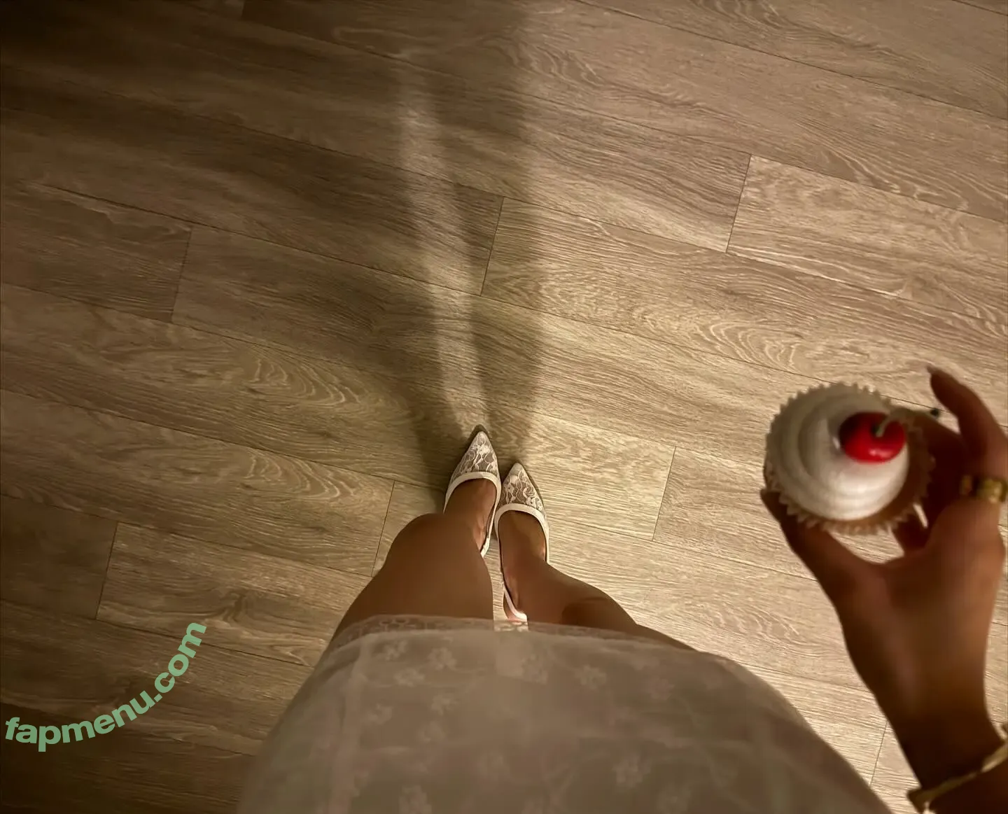 Kaitlynn Rhenea Asmr nude photo #0054 (kaitlynnrhenea)