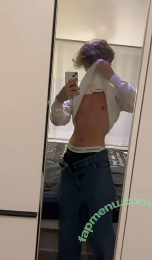  nude photo #0002