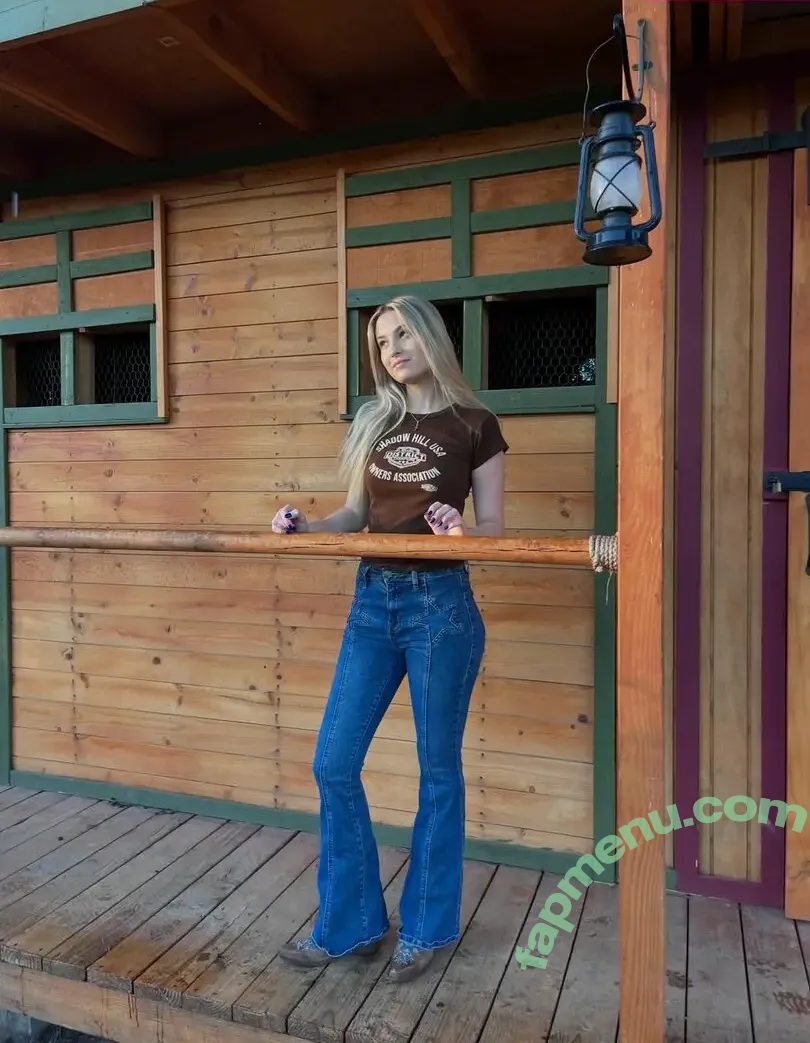 Kajsa McDonald nude photo #0271 (kajsamcd)