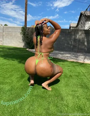 kakeyuncut / lickmykakez nude photo #0027