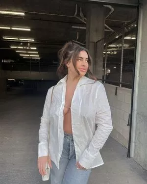 Kalani Hilliker / kalanihilliker nude photo #0018