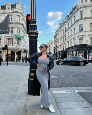 Kalani Hilliker / kalanihilliker nude photo #0057