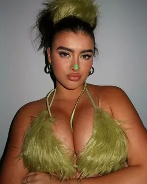 Kalani Hilliker / kalanihilliker nude photo #0058