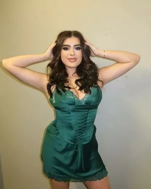 Kalani Hilliker / kalanihilliker nude photo #0075