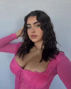 Kalani Hilliker / kalanihilliker nude photo #0078