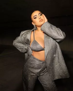 Kalani Hilliker / kalanihilliker nude photo #0099