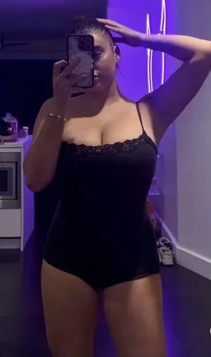 Kalani Hilliker / kalanihilliker nude photo #0129