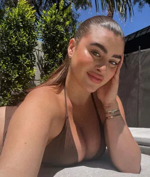 Kalani Hilliker / kalanihilliker nude photo #0172