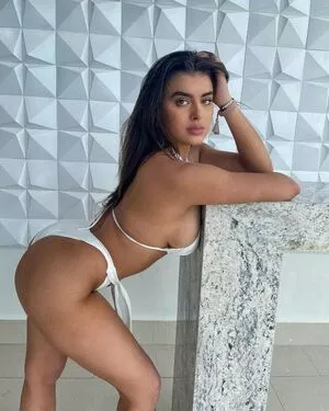 Kalani Hilliker / kalanihilliker nude photo #0212