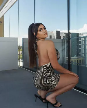 Kalani Hilliker / kalanihilliker nude photo #0243