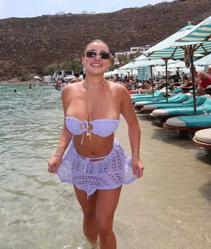 Kalani Hilliker / kalanihilliker nude photo #0246