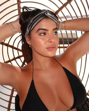 Kalani Hilliker / kalanihilliker nude photo #0258