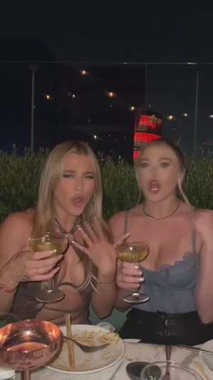 Kalani Hilliker / kalanihilliker nude photo #0261