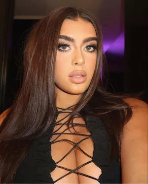 Kalani Hilliker / kalanihilliker nude photo #0323