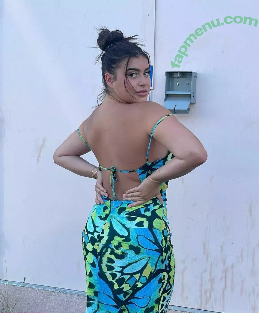 Kalani Hilliker nude photo #0032 (kalanihilliker)