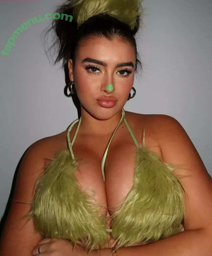 Kalani Hilliker nude photo #0058 (kalanihilliker)