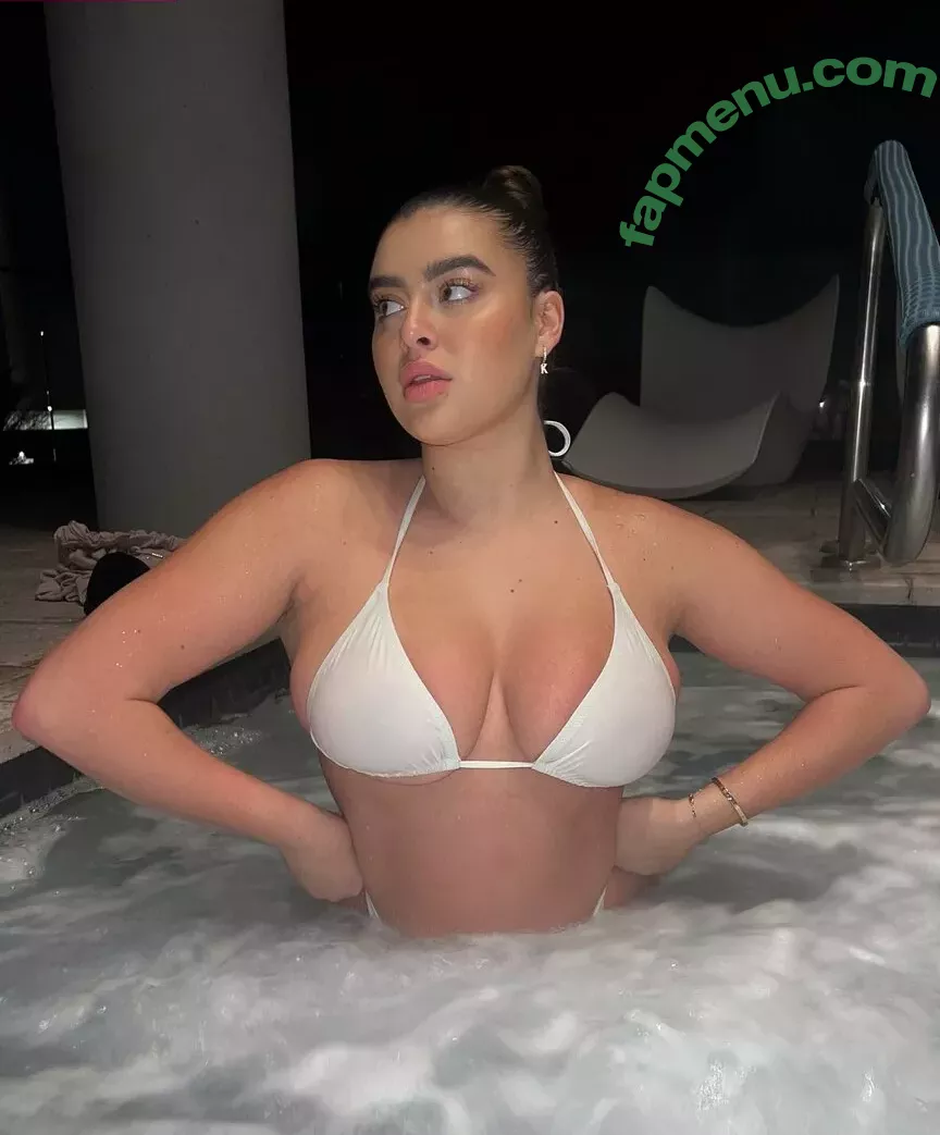 Kalani Hilliker nude photo #0068 (kalanihilliker)