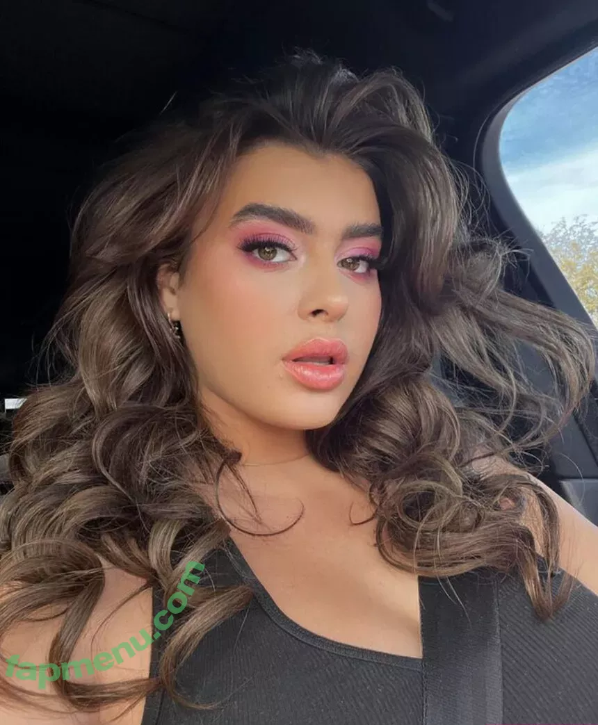 Kalani Hilliker nude photo #0086 (kalanihilliker)