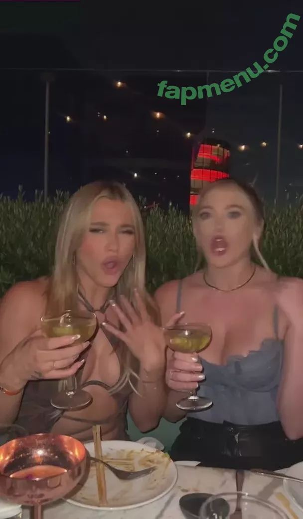 Kalani Hilliker nude photo #0261 (kalanihilliker)