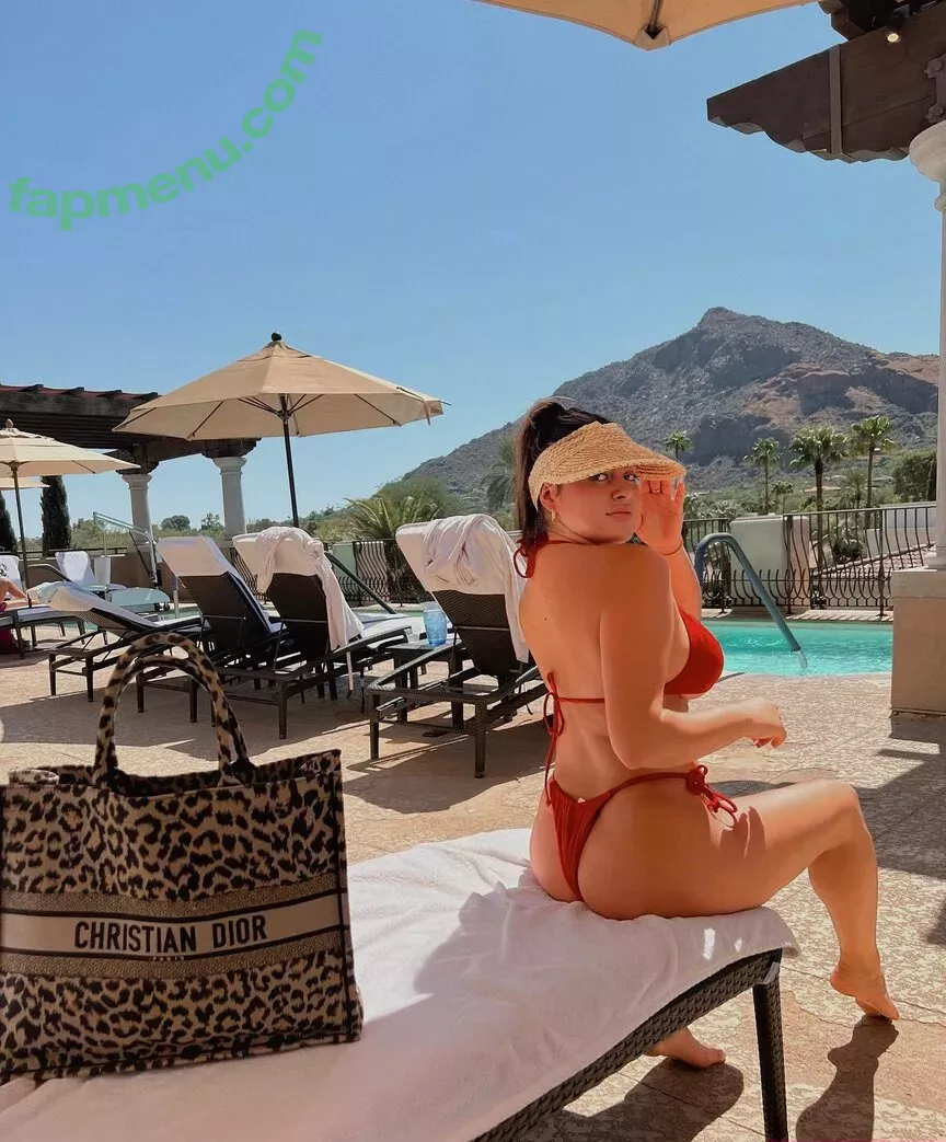 Kalani Hilliker nude photo #0330 (kalanihilliker)