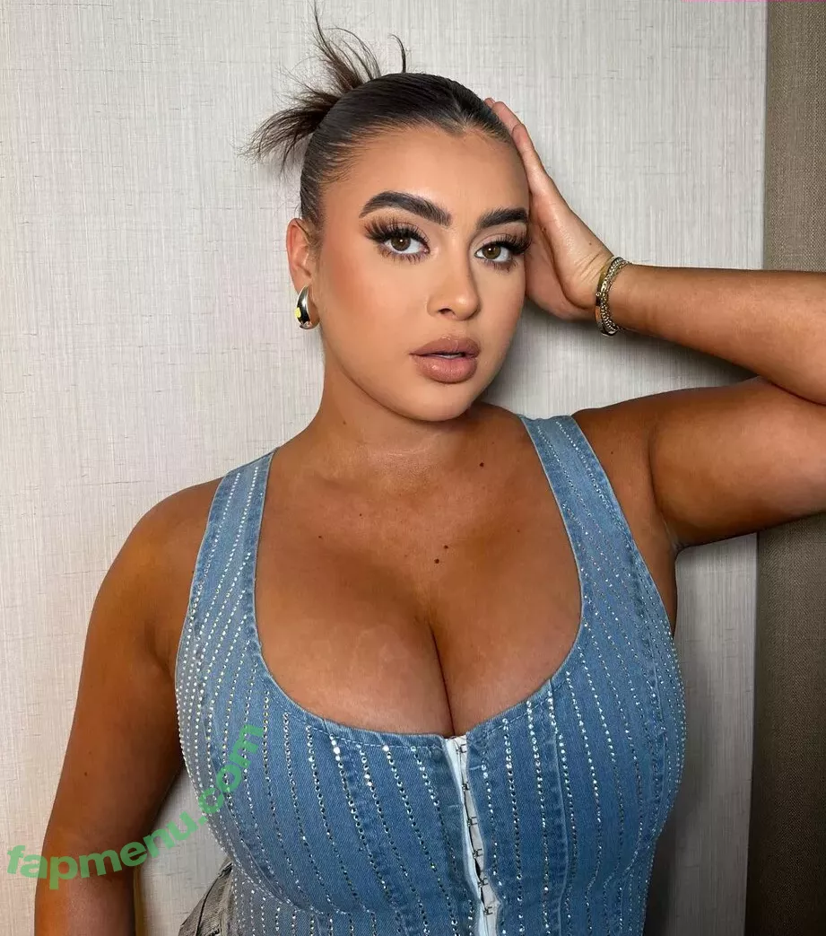 Kalani Hilliker nude photo #0345 (kalanihilliker)