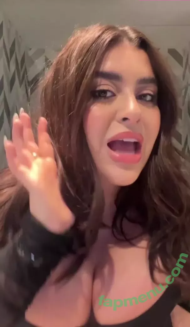 Kalani Hilliker nude photo #0379 (kalanihilliker)