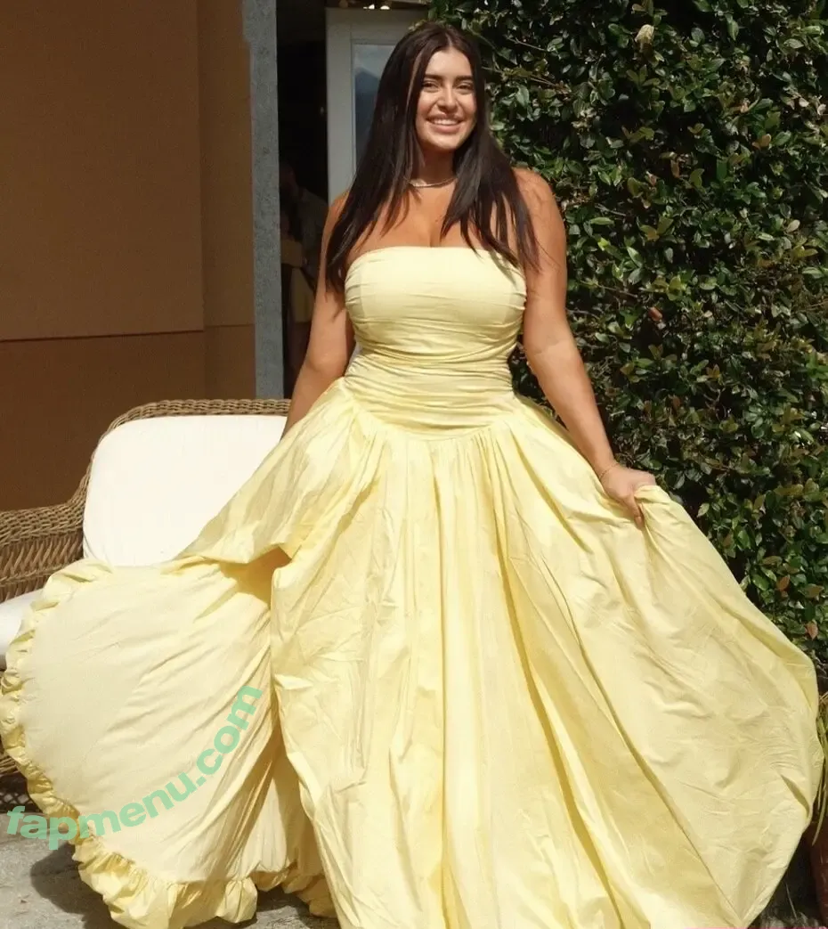 Kalani Hilliker nude photo #0755 (kalanihilliker)