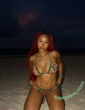 Kalani Rodgers / kalani_rodgers nude photo #0003