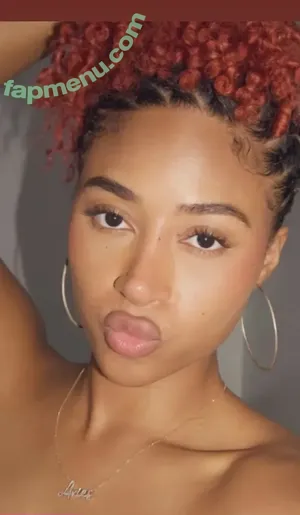 Kalani Rodgers / kalani_rodgers nude photo #0004