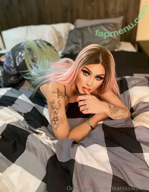 kaleanixsofficial nude photo #0004