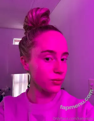 kaleesies / kaleyjf19 / khaleesiclarke nude photo #0067
