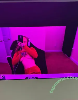 kaleesies / kaleyjf19 / khaleesiclarke nude photo #0079