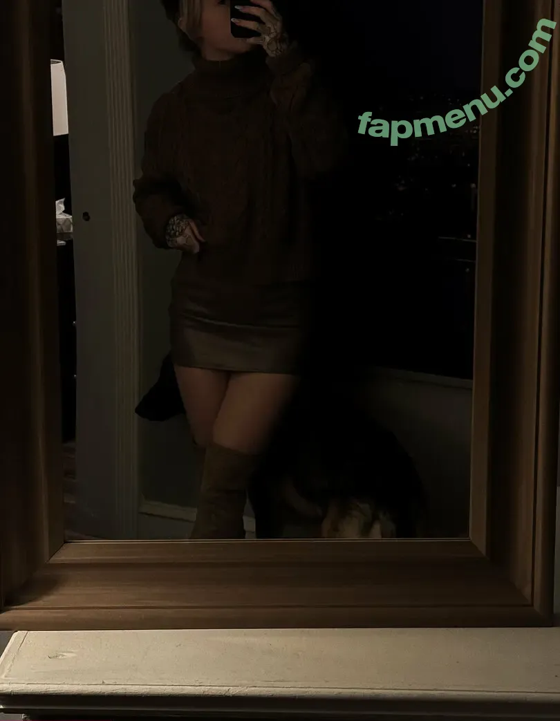 kaleesies nude photo #0080 (kaleyjf19 / khaleesiclarke)