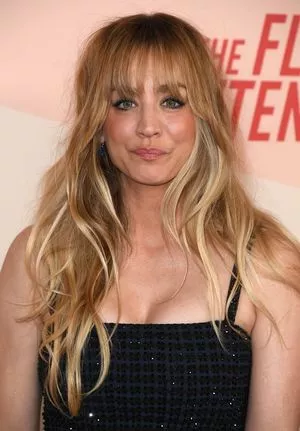 Kaley Cuoco / kaley_cuoco / kaleycuoco / kaleycuocodailynews nude photo #0165