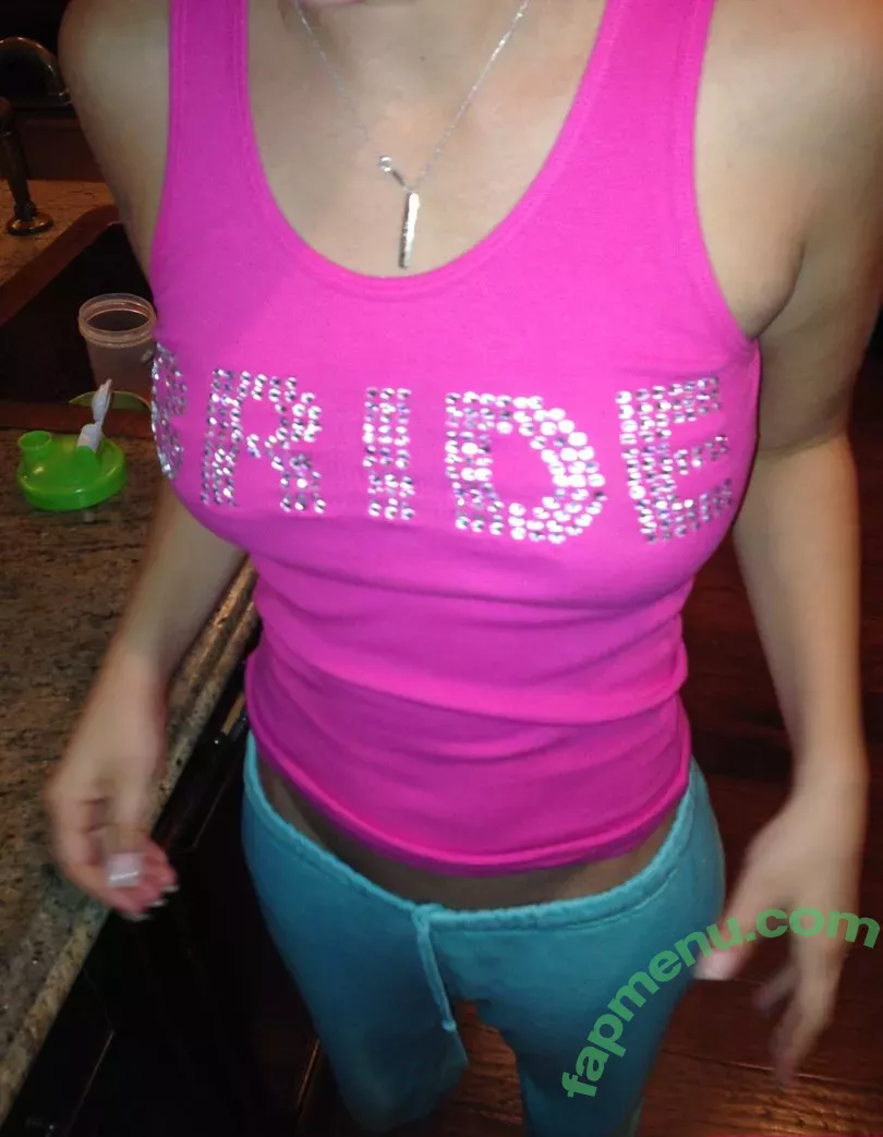 Kaley Cuoco nude photo #0208 (kaley_cuoco / kaleycuoco / kaleycuocodailynews)