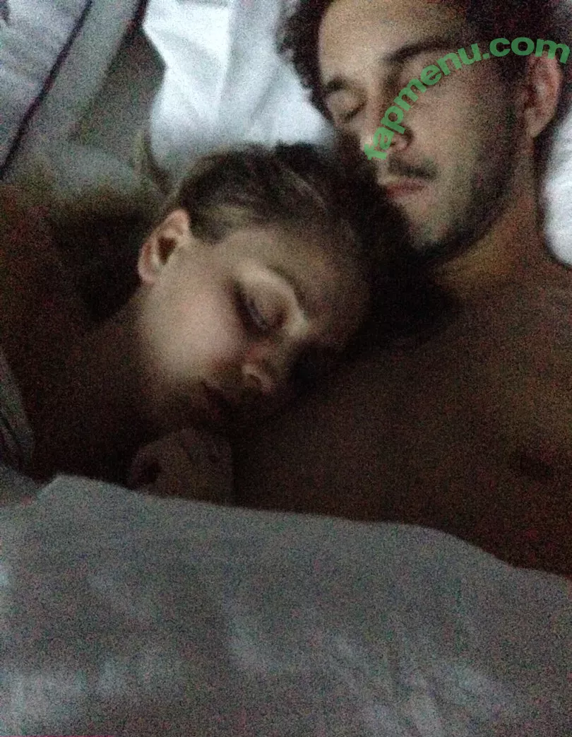 Kaley Cuoco nude photo #0212 (kaley_cuoco / kaleycuoco / kaleycuocodailynews)