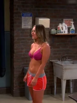 Kaley Cuoco / kaleycuoco nude photo #1289