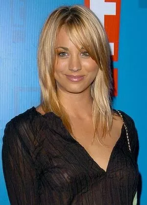 Kaley Cuoco / kaleycuoco nude photo #1318