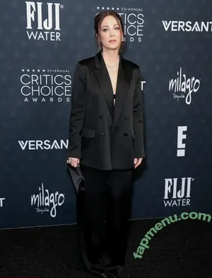 Kaley Cuoco / kaley_cuoco / kaleycuoco / kaleycuocodailynews nude photo #1607