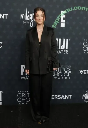 Kaley Cuoco / kaley_cuoco / kaleycuoco / kaleycuocodailynews nude photo #1614